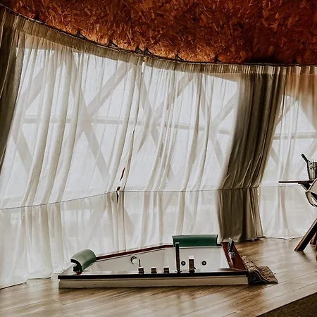 Natura Glamping Luksustelt Alcongosta
