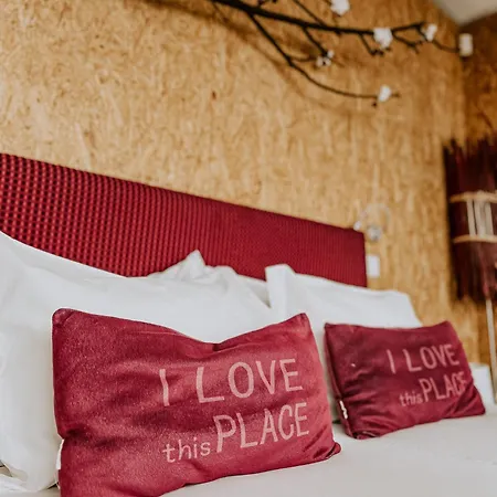 Natura Glamping *